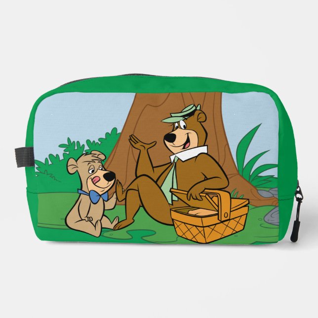 Yogi Bear and Boo-Boo Picnic Snack Dopp Kit (Front)