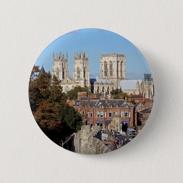 York Minster 6 Cm Round Badge (Front)