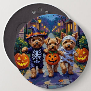 Yorkipoo Trick-or-Treating in Halloween Costumes 6 Cm Round Badge