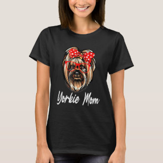 Yorkshire Terrier Mum Mama Dog Christmas T-Shirt
