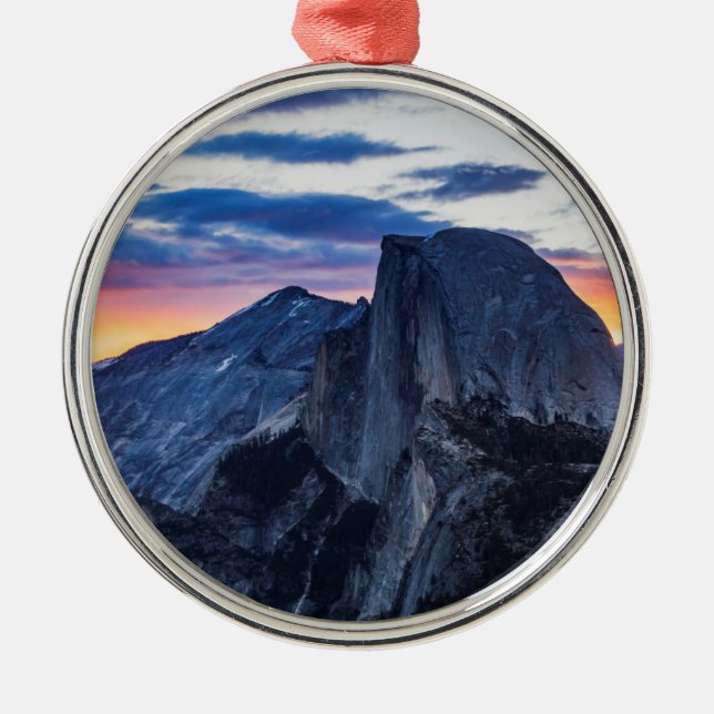 Yosemite National Park Metal Tree Decoration (Front)