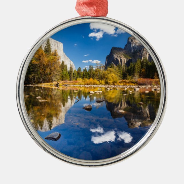 Yosemite Valley in Fall Metal Tree Decoration (Front)
