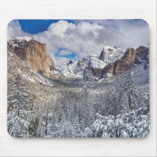 Yosemite Valley in Snow Mouse Mat