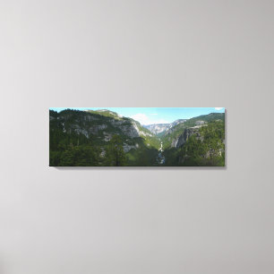Yosemite Valley in Yosemite National Park Canvas Print