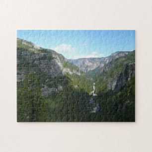 Yosemite Valley in Yosemite National Park Jigsaw Puzzle