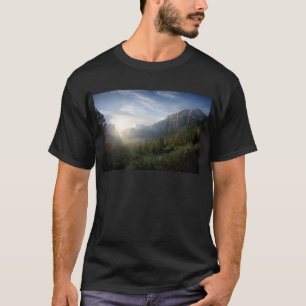 Yosemite Valley Sunrise from Inspiration Point T-Shirt