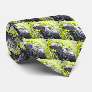 Young Australian Blue Tongue Lizard, Tie
