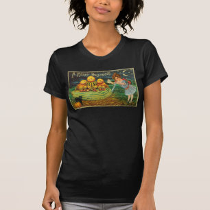 Young Witch's Brew: Pumpkin Men on Magick Altar T-Shirt