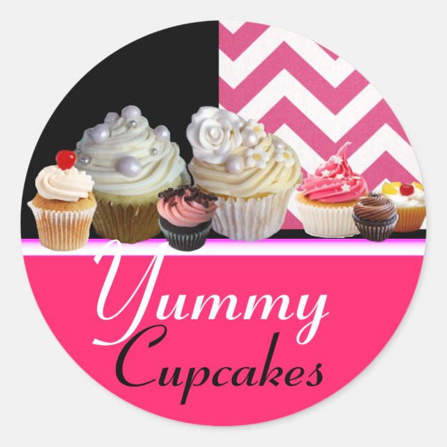 YUMMY BIRTHDAY CUPCAKES / PINK WHITE CHEVRON ROUND CLASSIC ROUND STICKER (Front)