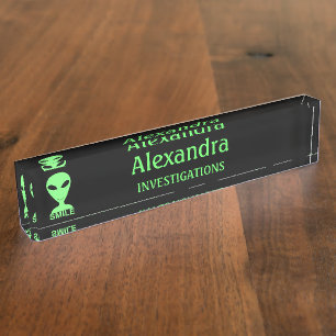 Z Smile! Happy Alien LGM Geek Humour Desk Sign