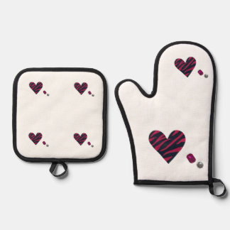 Zebra-heart Oven Mitt & Pot Holder Set