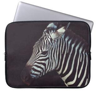 ZEBRA IN SHALLOW FOCUS LENS LAPTOP SLEEVE