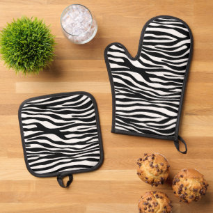 Zebra Print, Zebra Stripes, Black And White Oven Mitt & Pot Holder Set