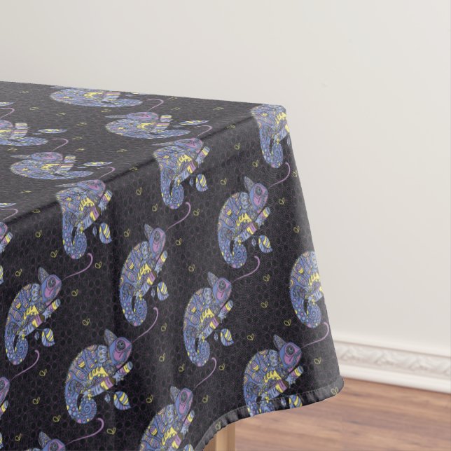 Zentangle Lizard Tablecloth (In Situ)