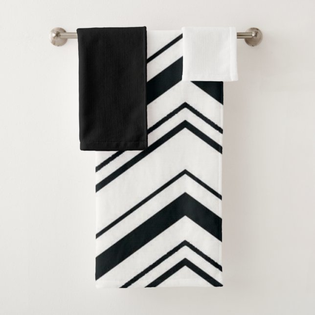 Zig Zags Bath Towel Set (Insitu)