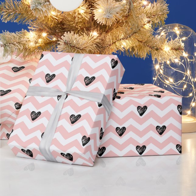 Zigzag Love: Bold Heart Wrapping Paper (Holidays)