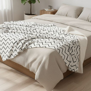zigzag throw, black and white blanket