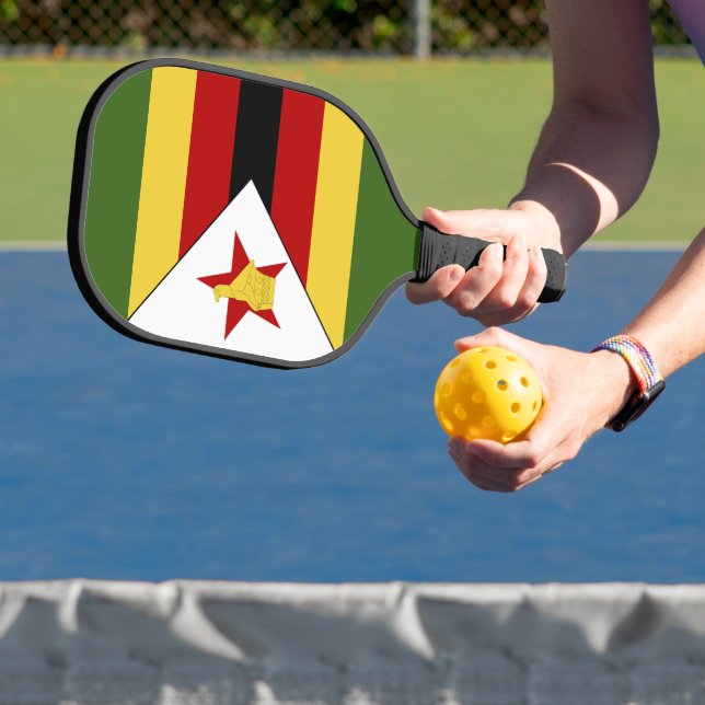 Zimbabwe flag pickleball paddle (Insitu)