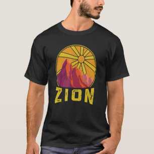 Zion National Park Nature Hiking Fan T-Shirt