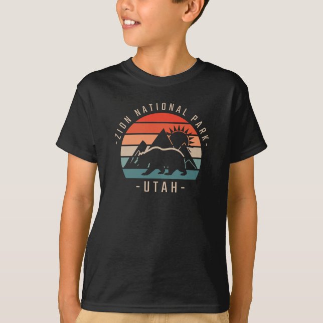 Zion National Park Retro T-Shirt (Front)