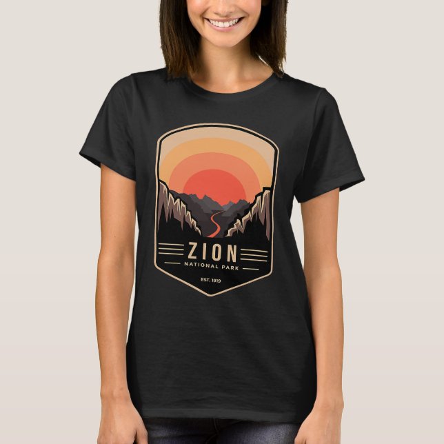 Zion National Park Retro Vintage T-Shirt (Front)