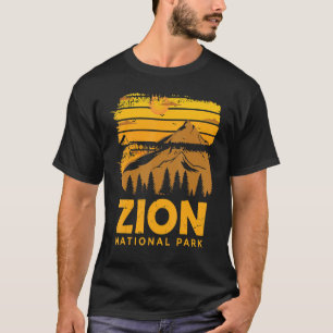 Zion National Park Souvenir Canyon Utah Hiking Cam T-Shirt