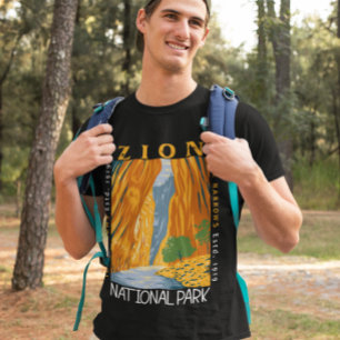 Zion National Park Utah The Narrows Distressed  T-Shirt