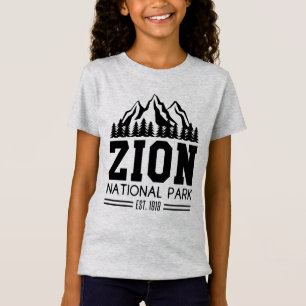 Zion National Park Utah USA Outdoors Hiking T-Shirt