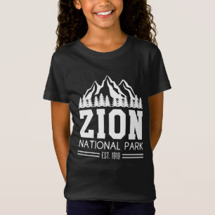 Zion National Park Utah USA Outdoors Hiking T-Shirt