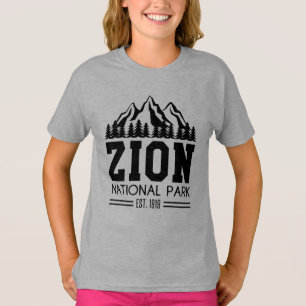 Zion National Park Utah USA Outdoors Hiking T-Shirt