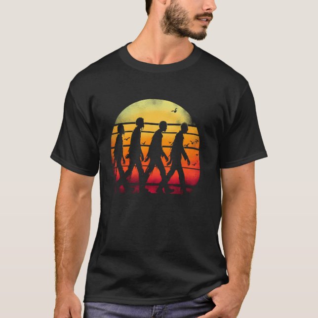 Zombies Retro Sunset - Creepy Zombie Halloween Lov T-Shirt (Front)