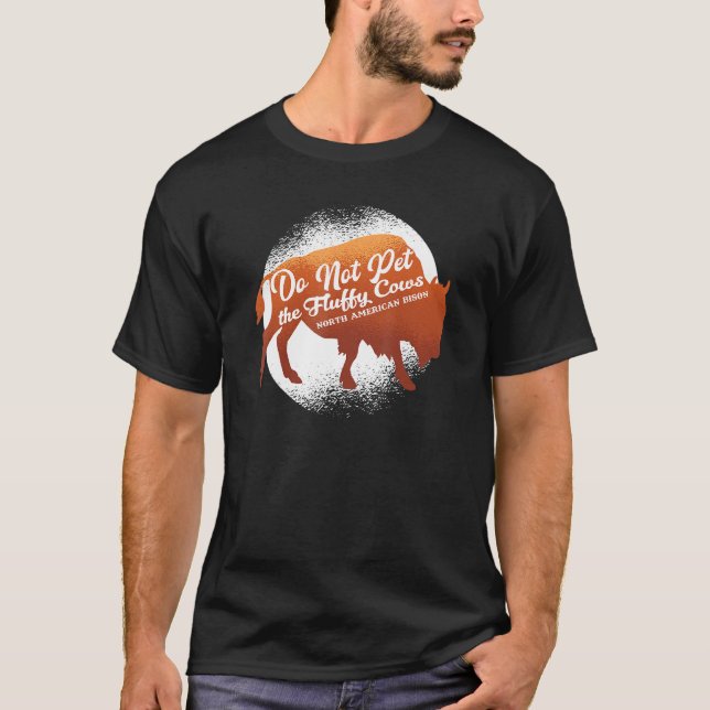 Zoo Wildlife Animal Zookeeper North American Bison T-Shirt (Front)