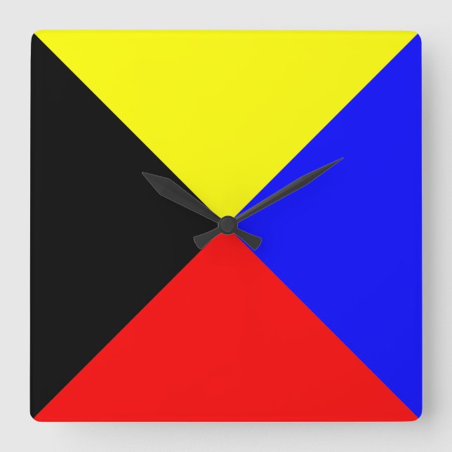 ZULU SQUARE WALL CLOCK (Front)