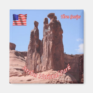 zUS157 ARCHES National Park, Three Gossips, Fridge Magnet