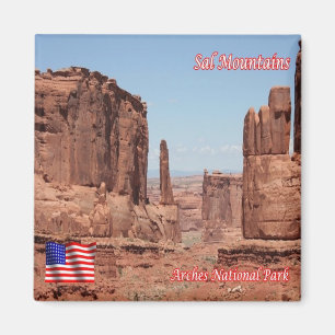 zUS159 ARCHES National Park, Sal Mountains, Fridge Magnet